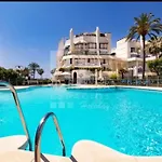 Beachside Apartment In Center Of Marbella